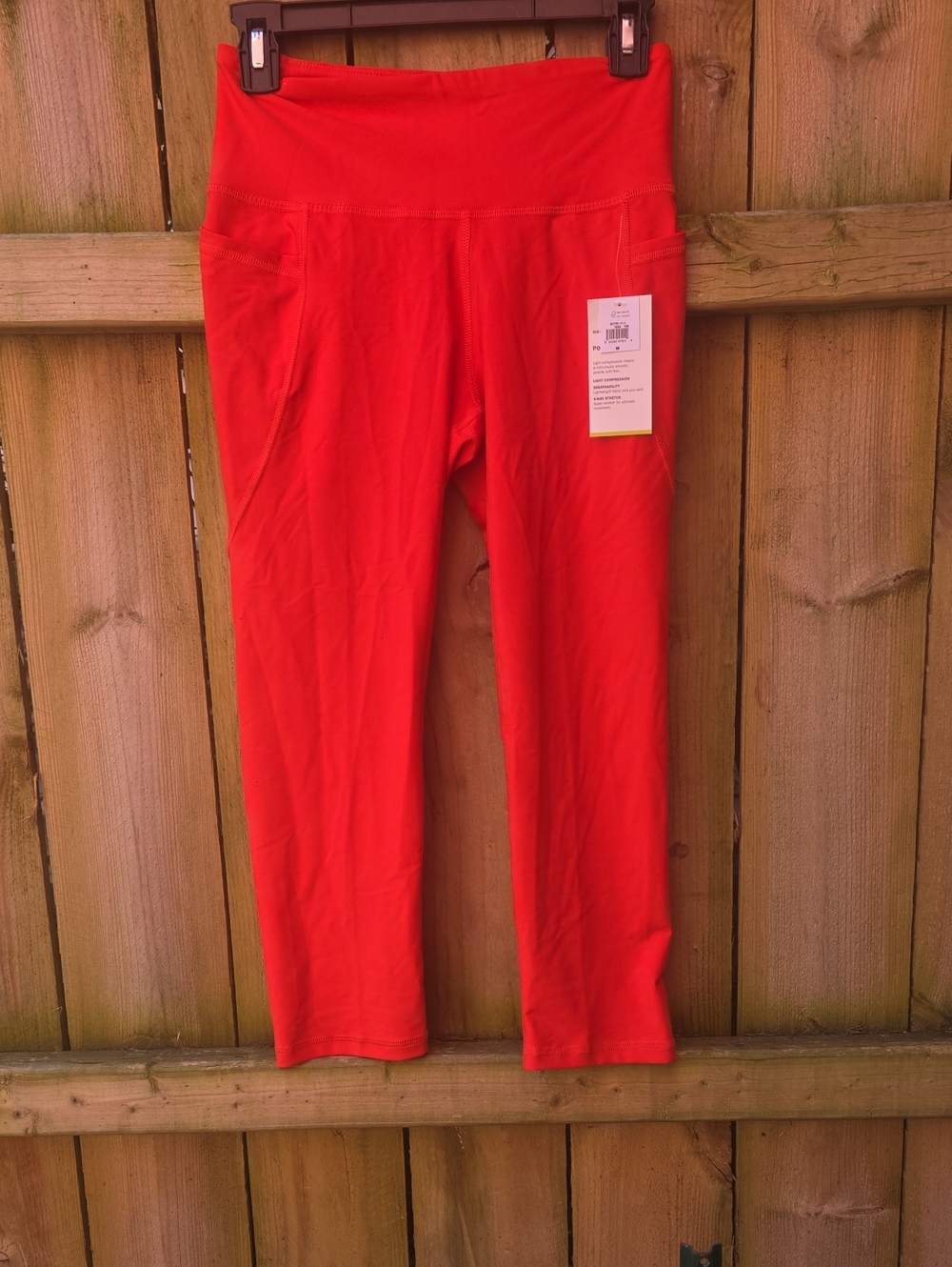 Old Navy Bright Red Girls' Capri Leggings